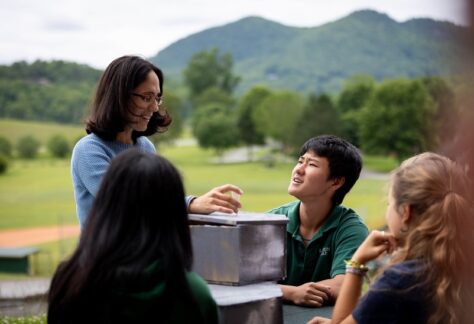 Rabun Students on Campus 6